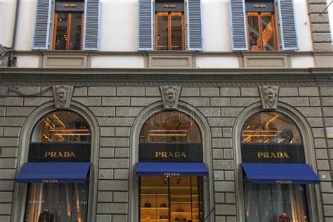 prada firenze